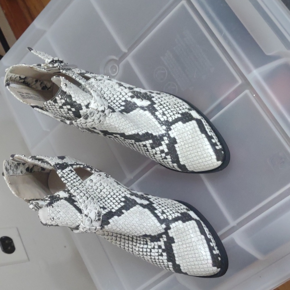 Faux leather snakeskin booties worn once excellent condition